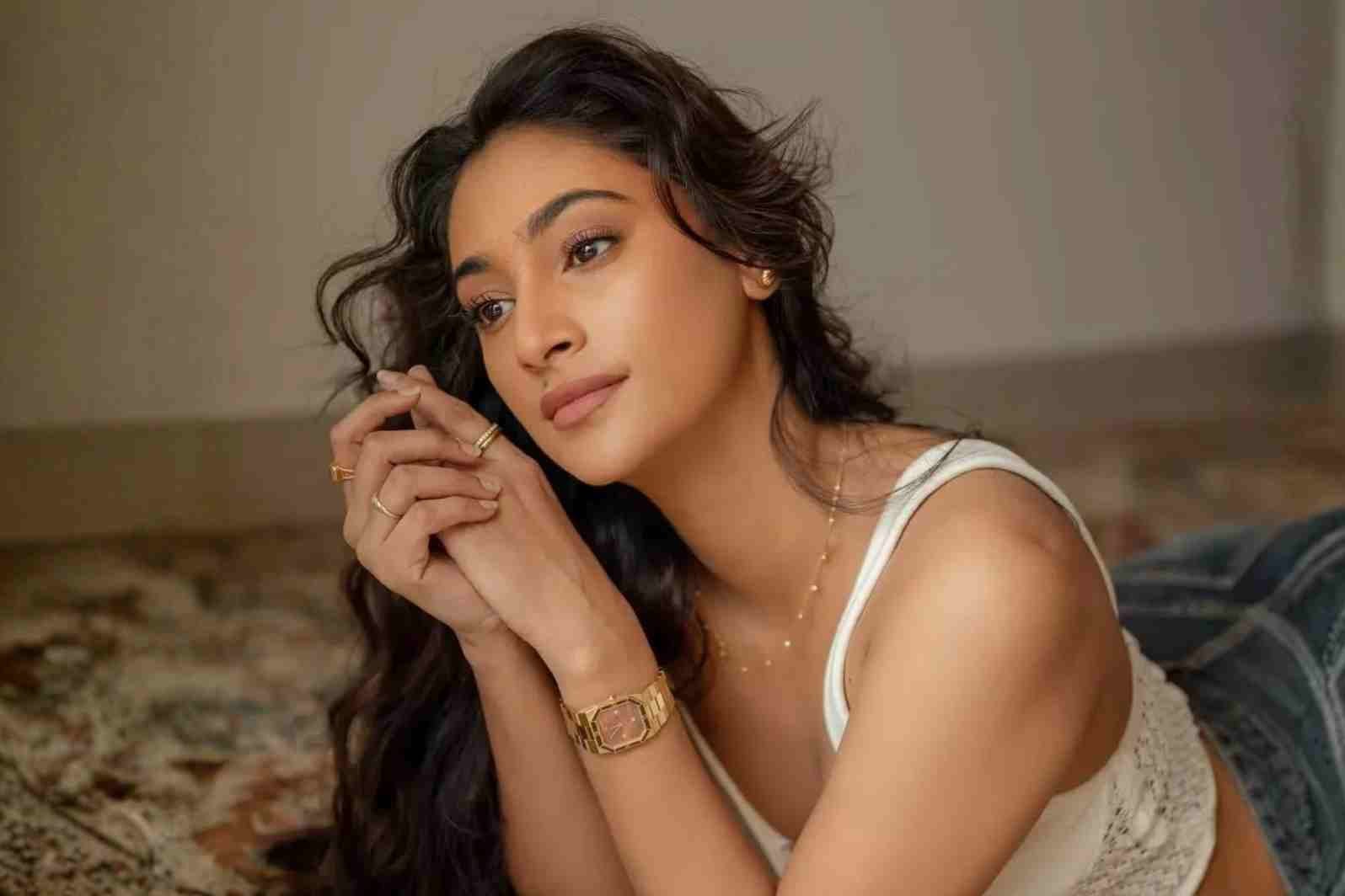 anukreethy vas