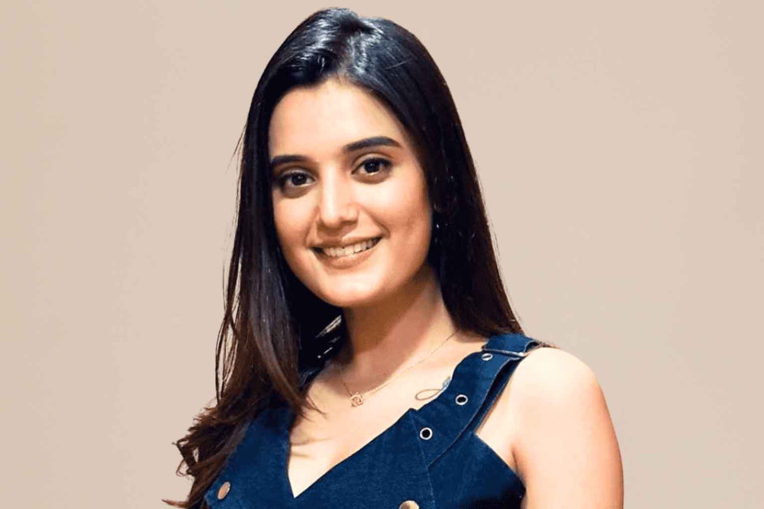 ayushi khurana