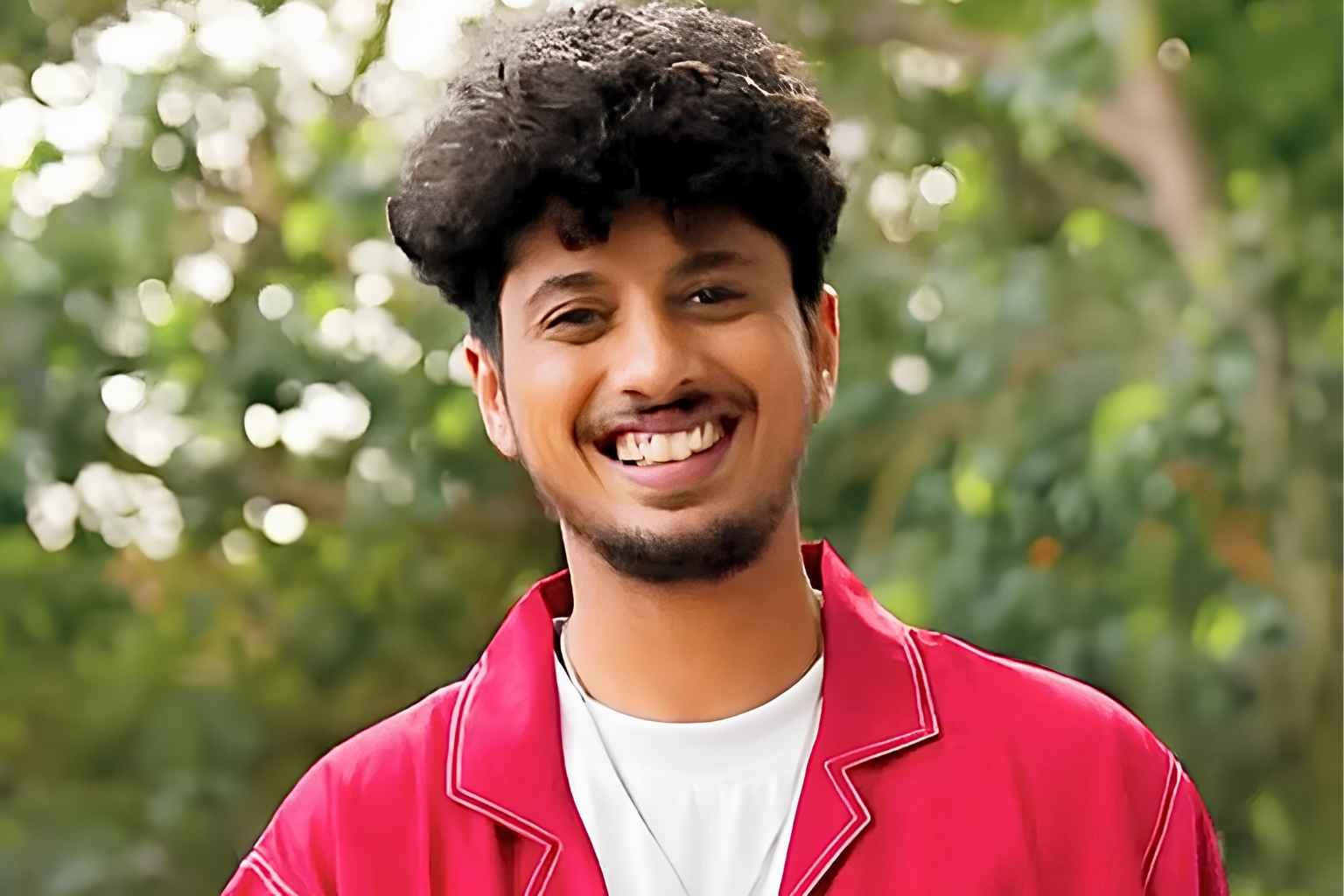 mayur more